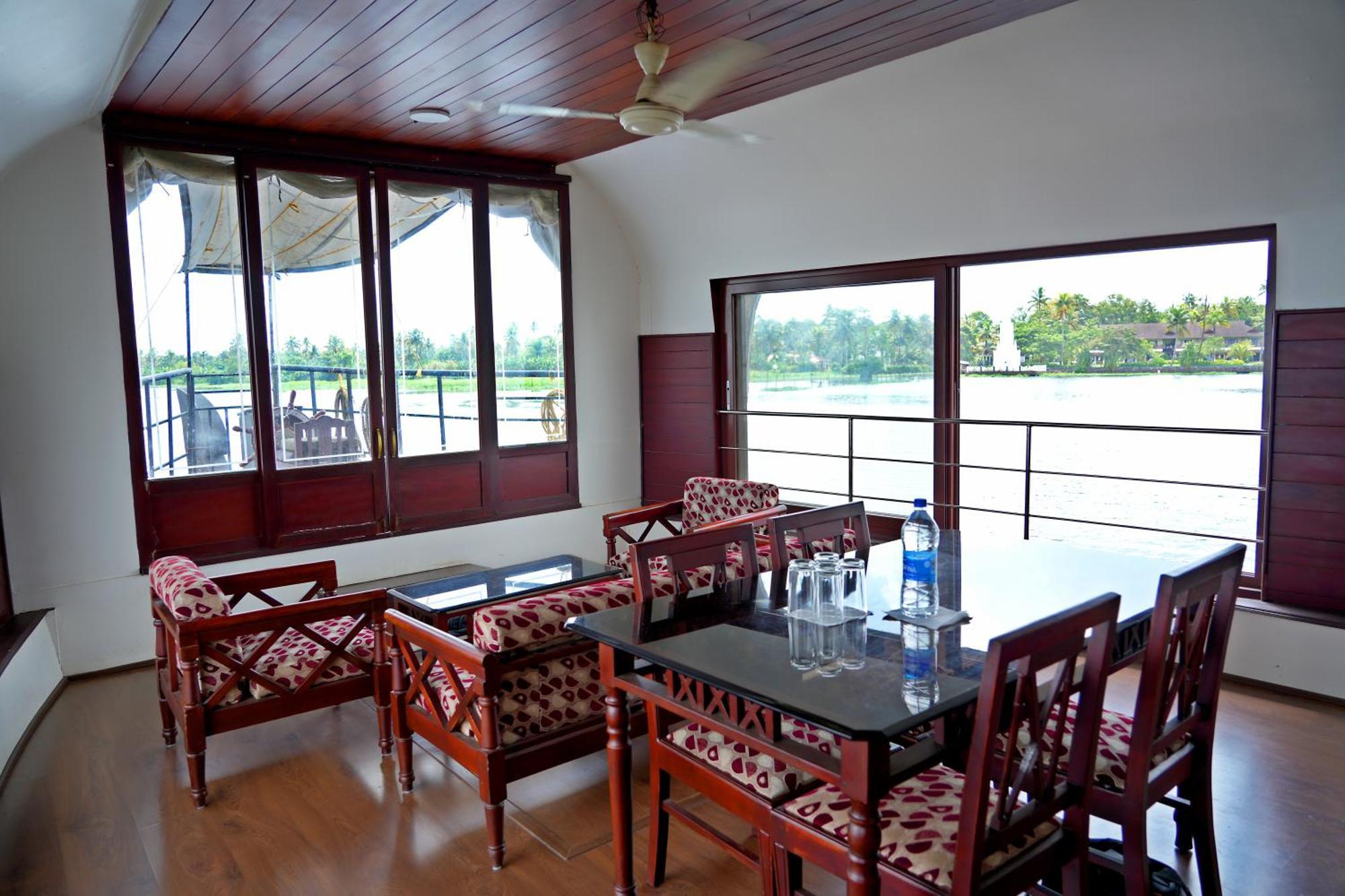 Aqua Castle Houseboat - By Aqua Jumbo Houseboats Hotel Alappuzha Exterior foto