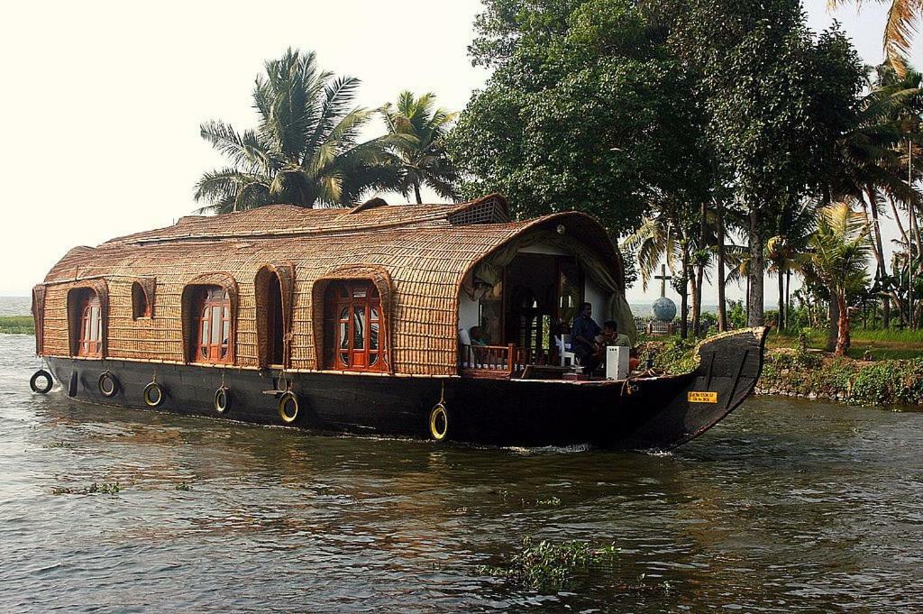 Aqua Castle Houseboat - By Aqua Jumbo Houseboats Hotel Alappuzha Exterior foto